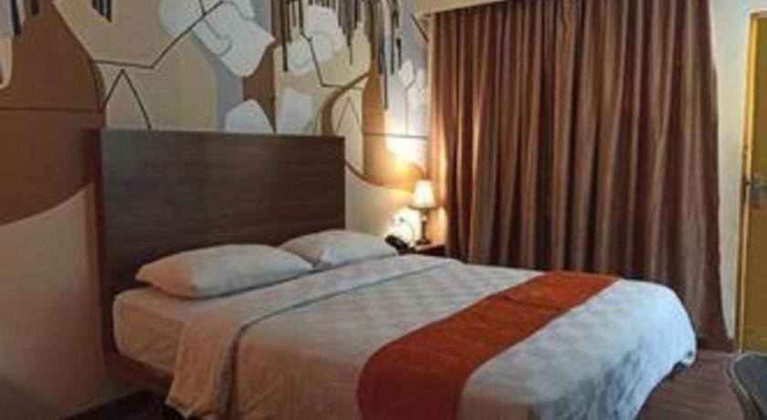 Satria Wisata Hotel Parepare المظهر الخارجي الصورة